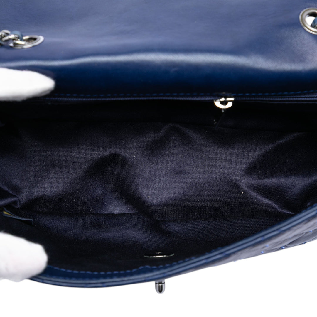 Chanel Small Matelassé Cuir d’agneau Beaded Simple rabat