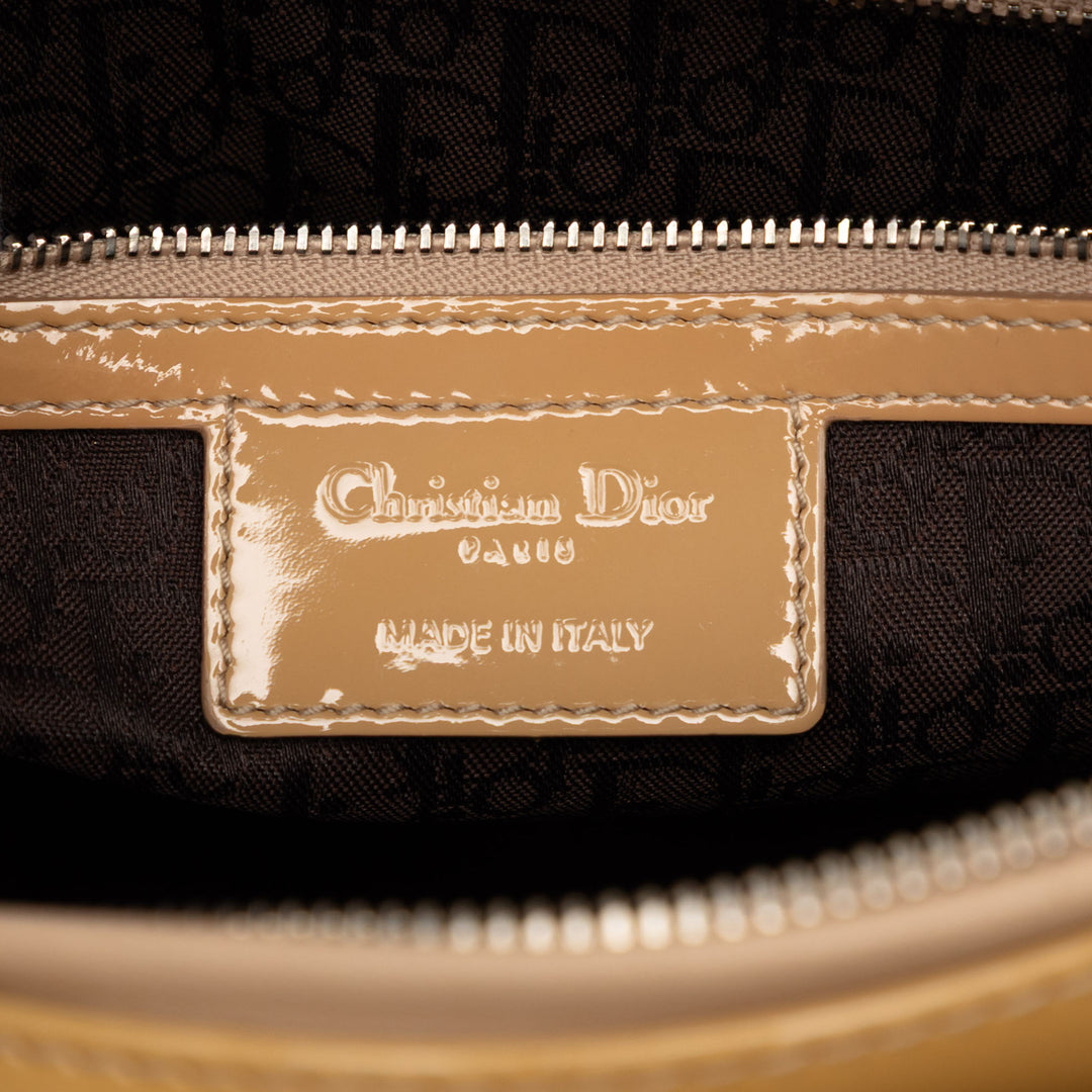 Dior Large Cuir verni Cannage Lady Dior