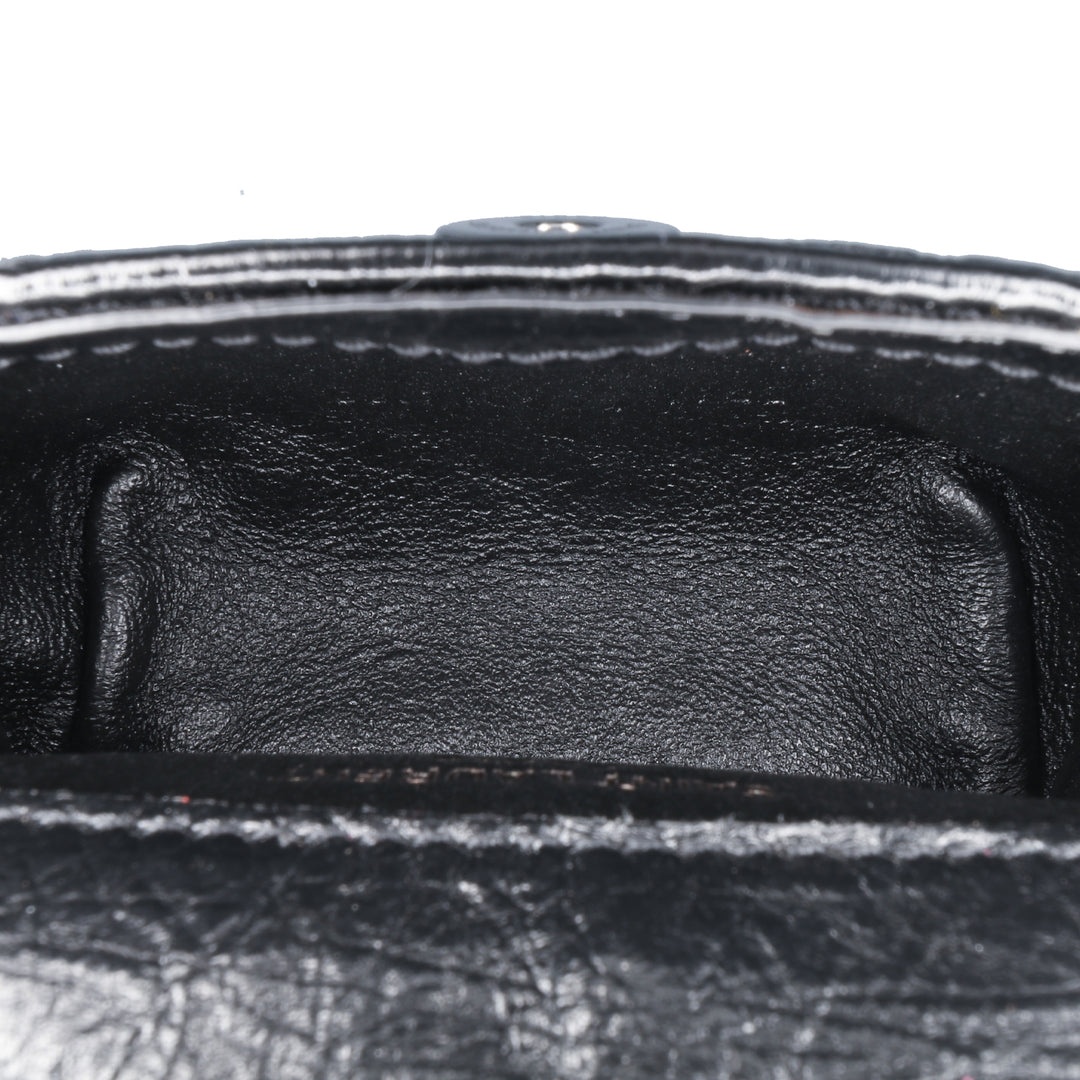 Micro Crinkled Leather Niki Airpods Case with Chain Black - Gaby Paris