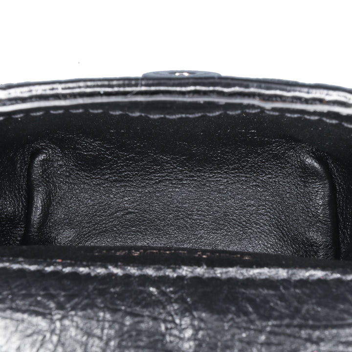 Micro Crinkled Leather Niki Airpods Case with Chain Black - Gaby Paris