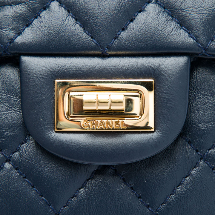 Chanel Matelassé vieilli Cuir de veau Reissue 2.55 Simple rabat 224