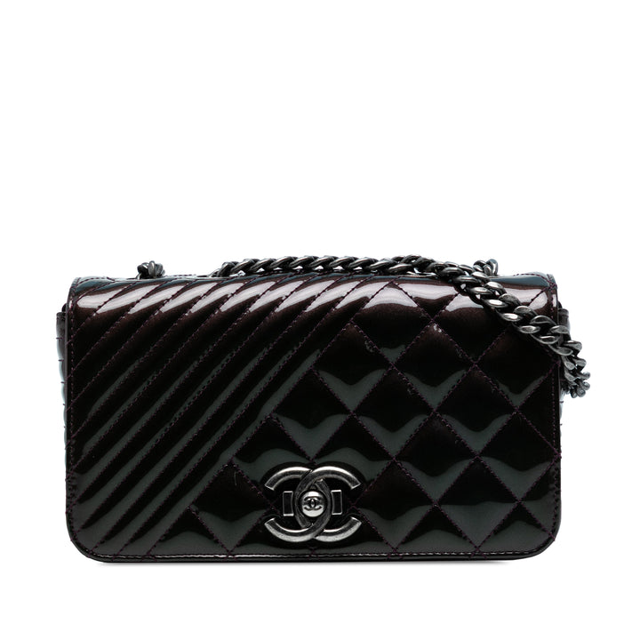 Chanel Small Cuir verni Coco Boy Flap Violet – GABY PARIS Authentique
