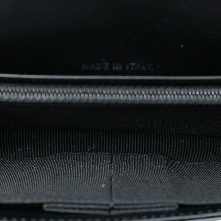 Chanel Classic Cuir verni Wallet on Chain – GABY PARIS Authentique