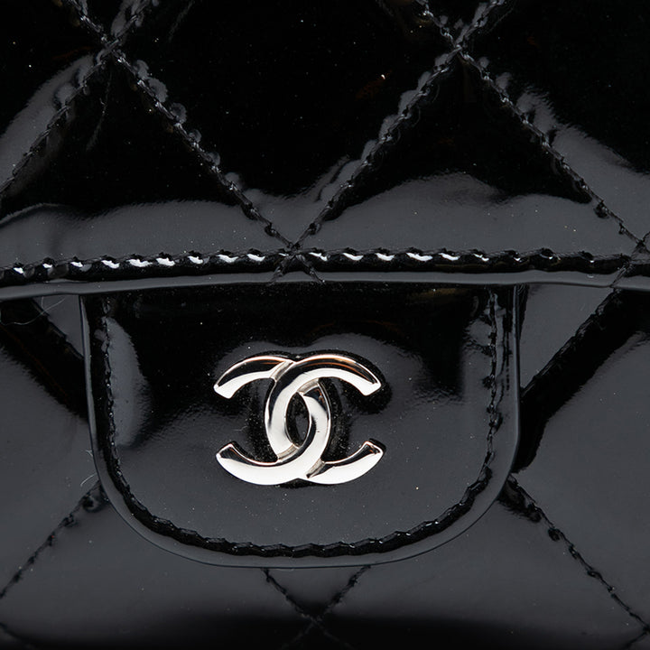 Chanel Classic Cuir verni Wallet on Chain – GABY PARIS Authentique
