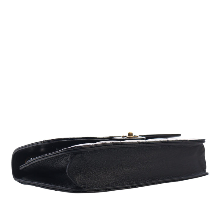 Chanel Matelassé Cuir verni et Cuir de chèvre CC Œillets Wallet on Chain