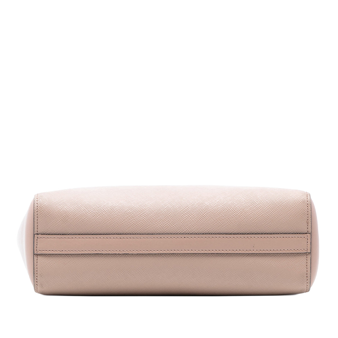 Prada Soft Veau à finitions Saffiano Lux Open Convertible Cabas