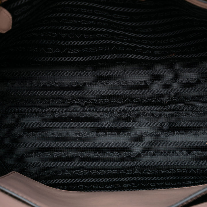 Prada Soft Veau à finitions Saffiano Lux Open Convertible Cabas