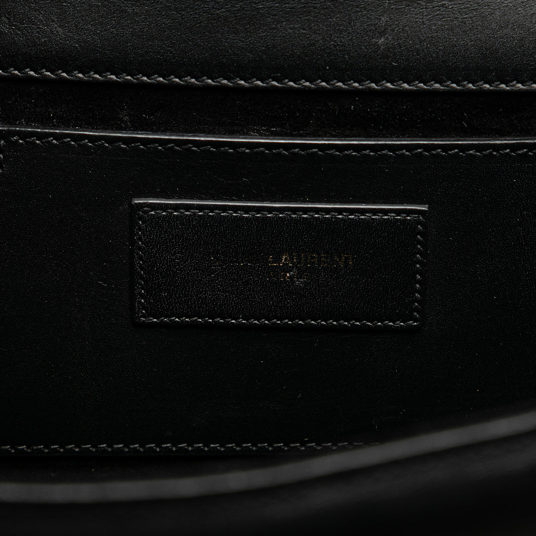 Saint Laurent Medium Smooth Cuir de veau Classic Monogram Kate Pompon Sac porté croisé – GABY PARIS Authentique