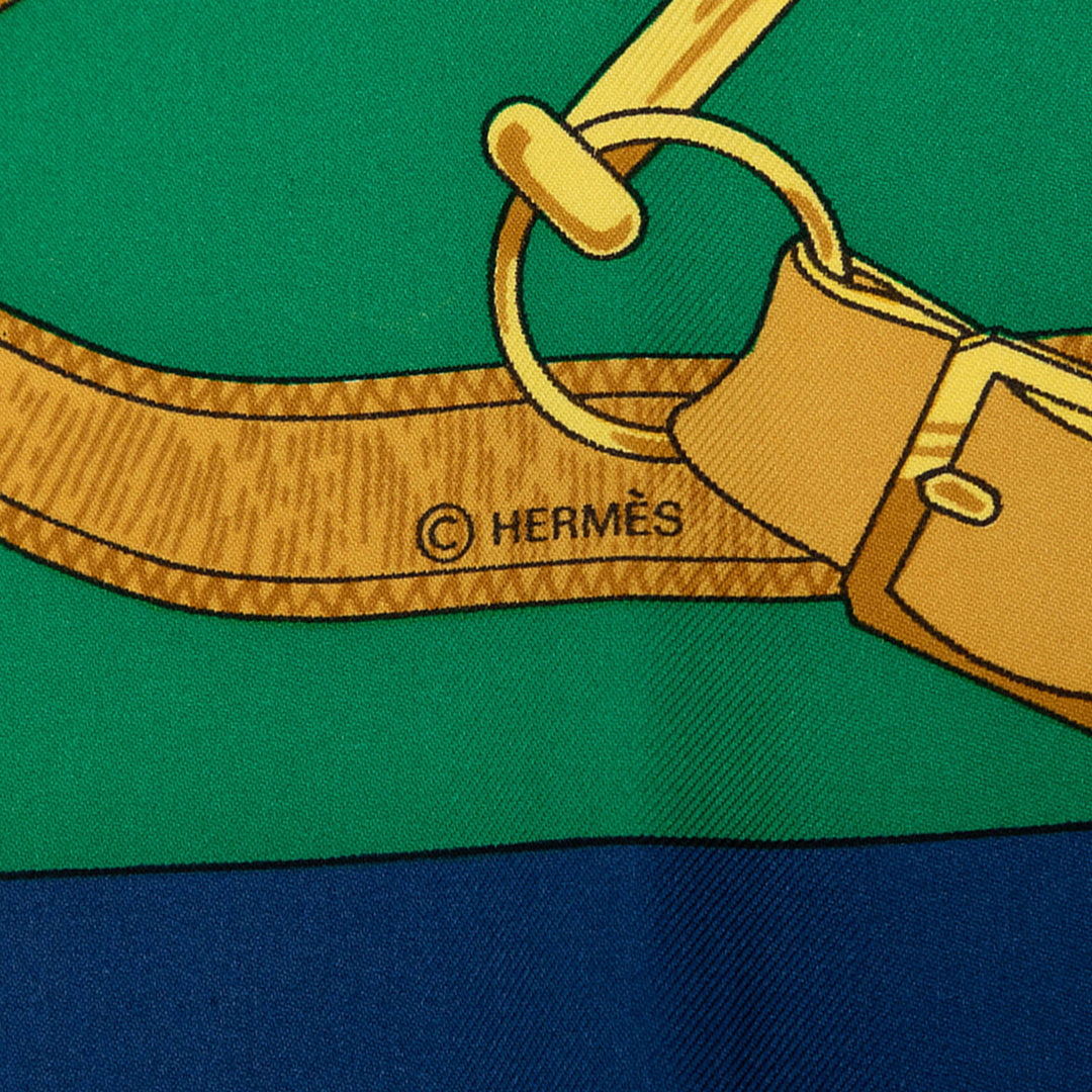 Hermès Eperon D Or Foulard 90 Bleu – vue 6 – GABY PARIS