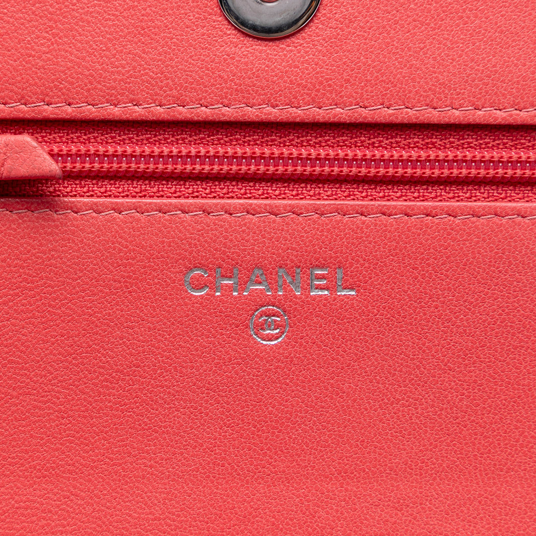 Chanel Matelassé Cuir d’agneau Color Pop CC Wallet on Chain