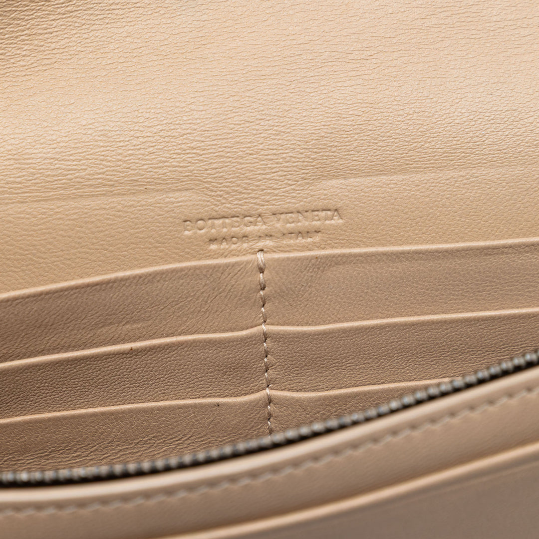 Bottega Veneta Nappa Intrecciato Wallet on Chain