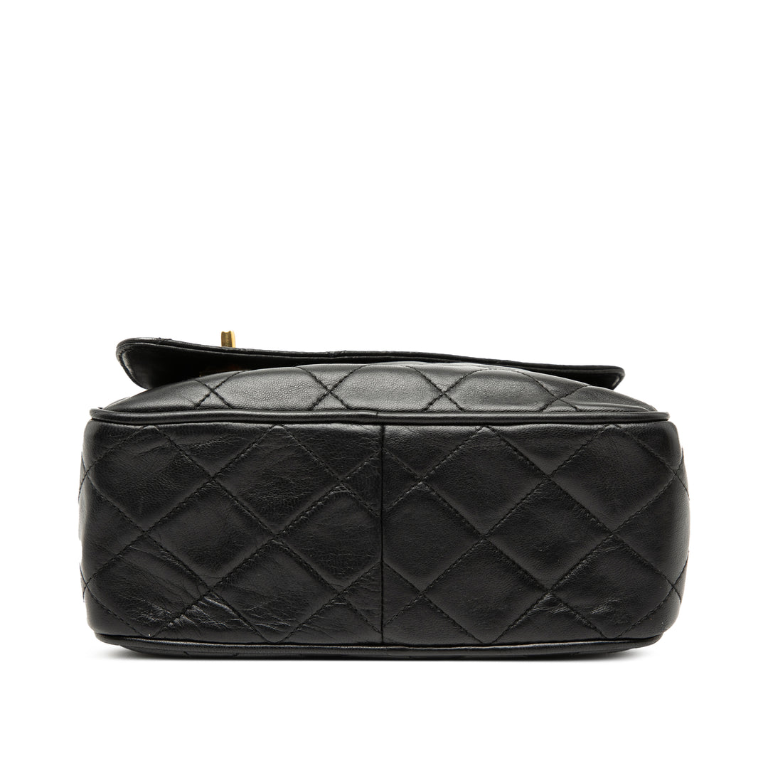 Chanel Mini CC Matelassé Cuir d’agneau Pompon Sac caméra