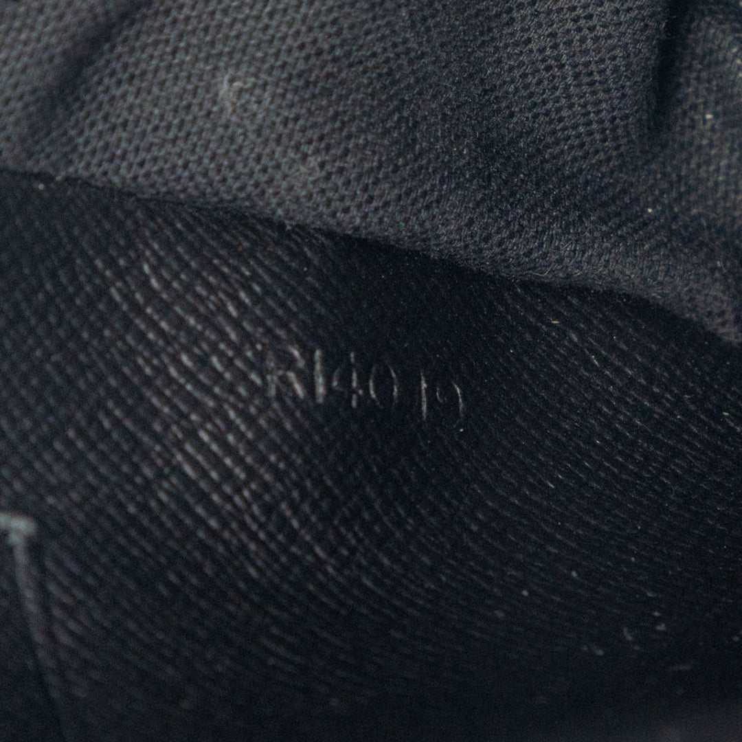 Louis Vuitton Taiga Neo Pavel Pochette