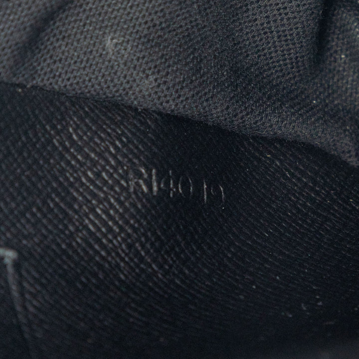 Louis Vuitton Taiga Neo Pavel Pochette