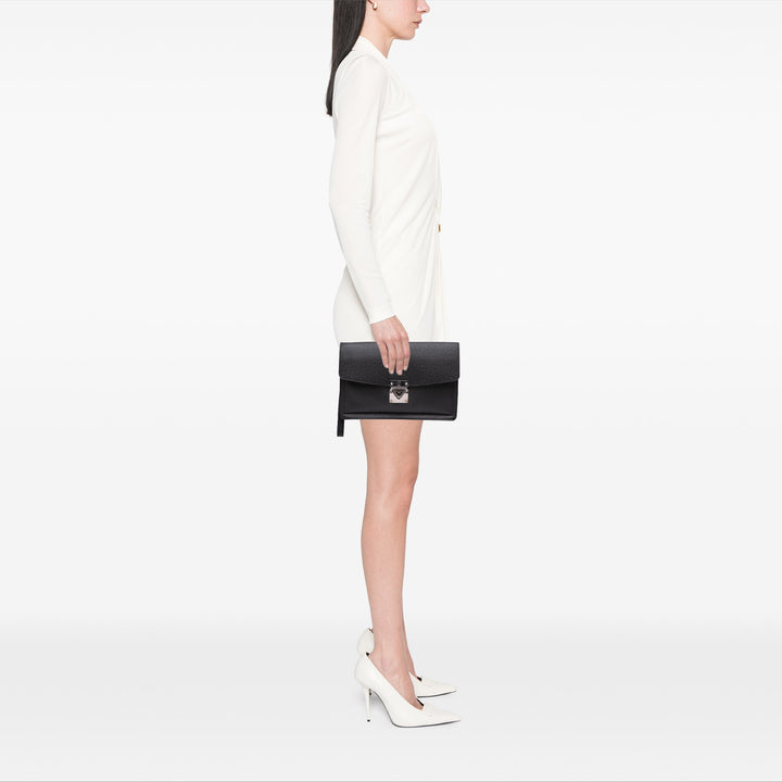 Taiga Belaia Clutch Black - Gaby Paris