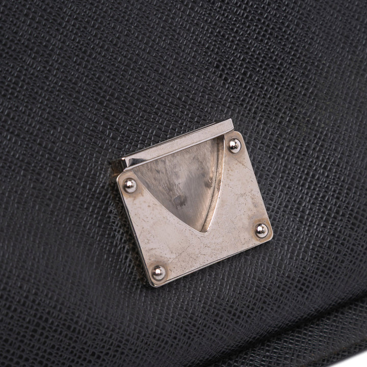 Taiga Belaia Clutch Black - Gaby Paris