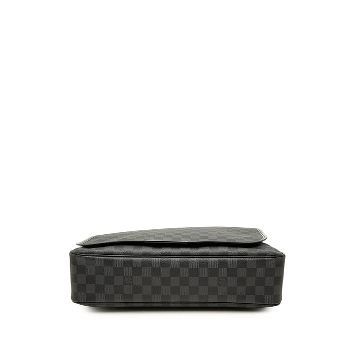 Louis Vuitton Daniel GM Damier Graphite Noir – vue 3 – GABY PARIS