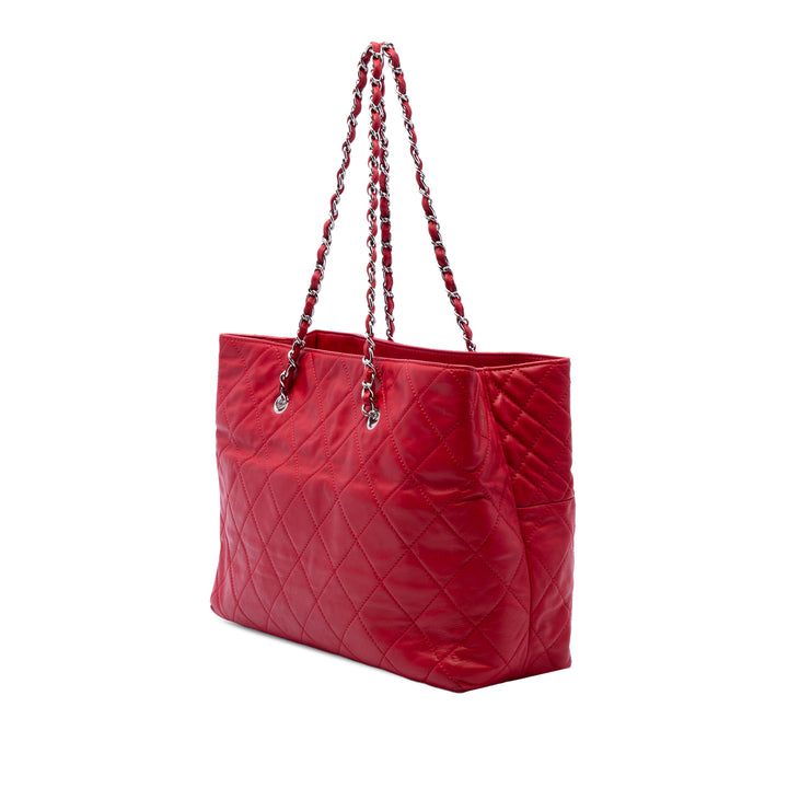 Chanel Matelassé In The Business Cabas Grand Cuir de veau