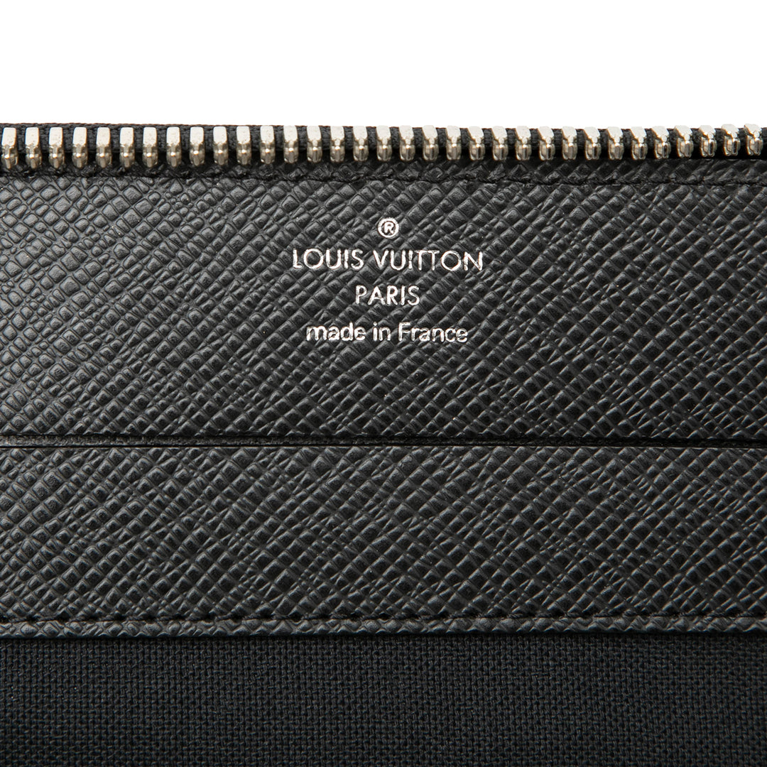 Louis Vuitton Taiga Vladimir Portfolio Noir