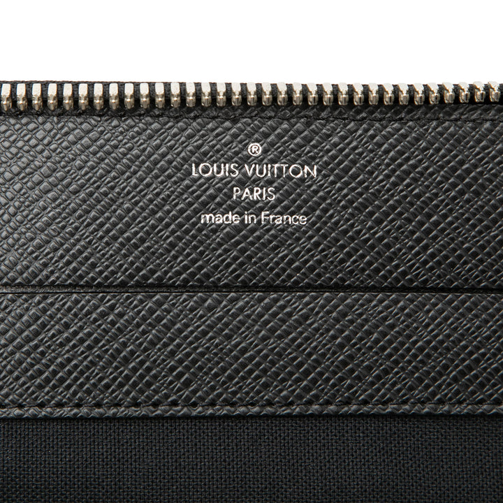 Louis Vuitton Taiga Vladimir Portfolio Noir