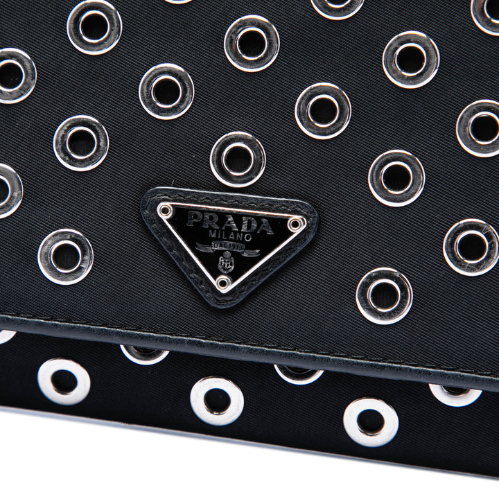 Prada Sac bandoulière Grommet Wallet on Chain Tessuto Noir – vue 5 – GABY PARIS