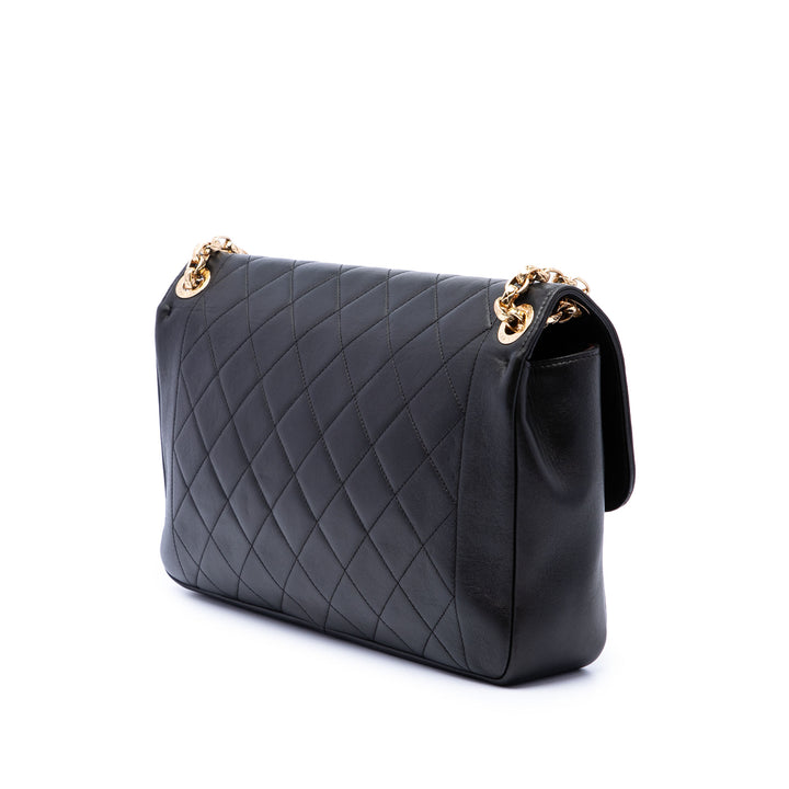 Chanel Large Cuir d'agneau Chic With Me à rabat