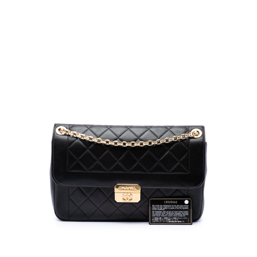 Chanel Large Cuir d'agneau Chic With Me à rabat