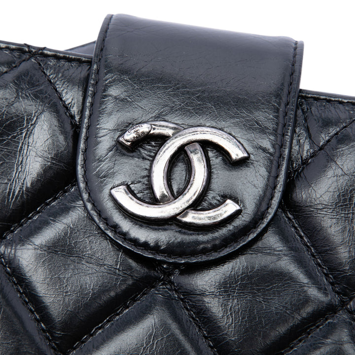 Chanel Matelassé Glacé Coco Pleats Chaîne Pochette Cuir de veau