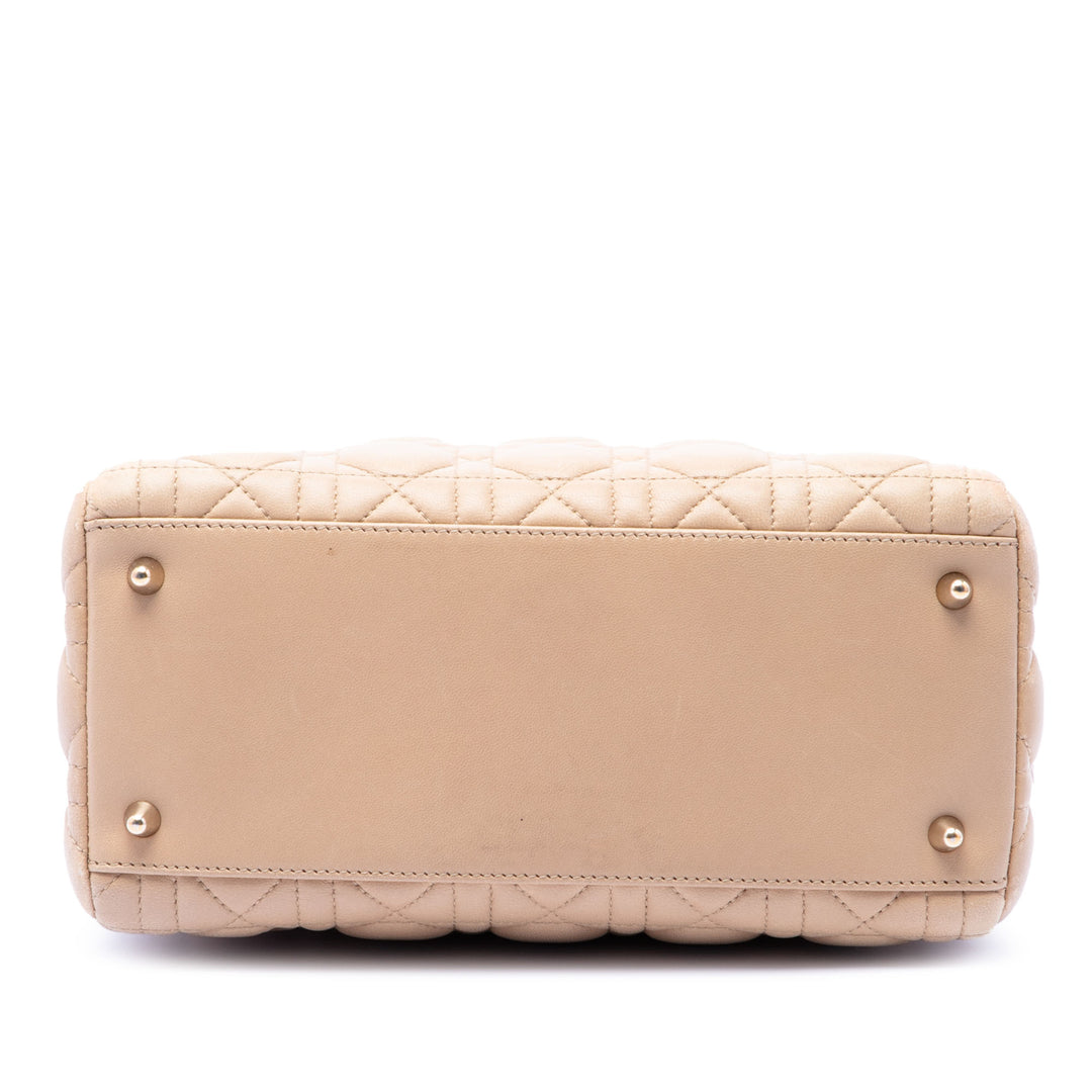 Dior Medium Cuir d’agneau Cannage Lady Dior