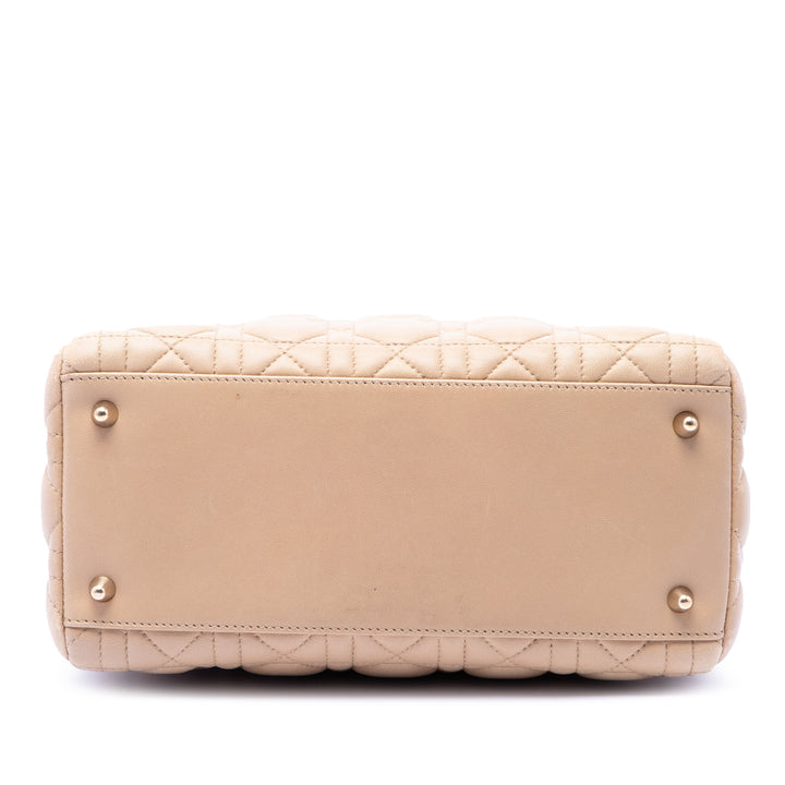 Dior Medium Cuir d’agneau Cannage Lady Dior