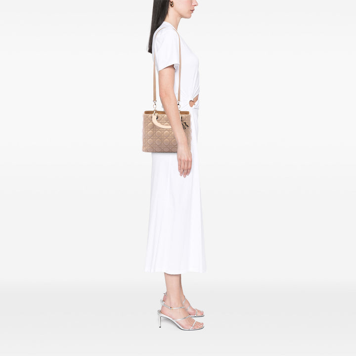 Dior Medium Cuir d’agneau Cannage Lady Dior