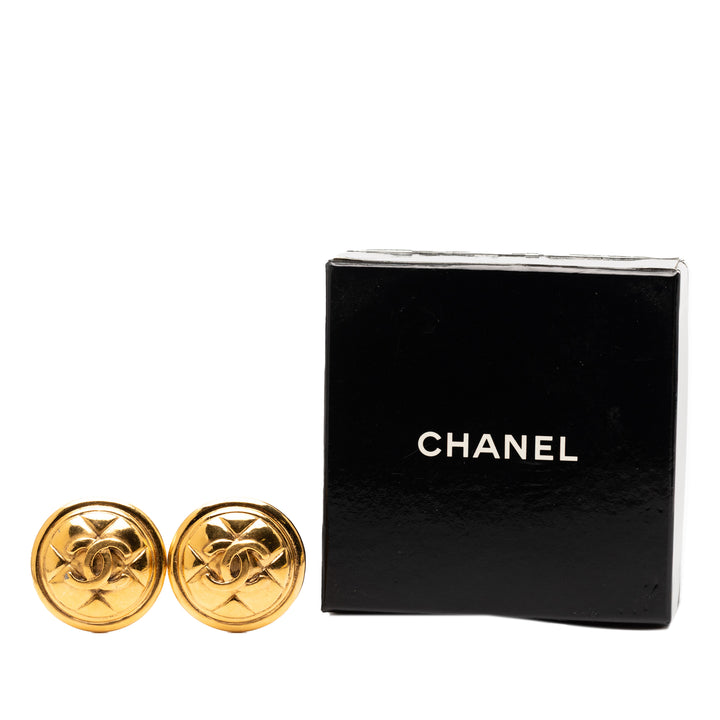 Chanel plaqué CC Matelassé Rond Clip On Boucles d'oreilles