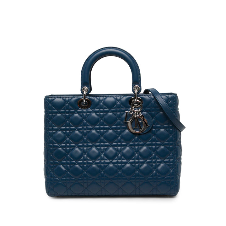 Dior Sac à main Lady Dior Cannage Grand Cuir d'agneau Bleu – vue principale – GABY PARIS