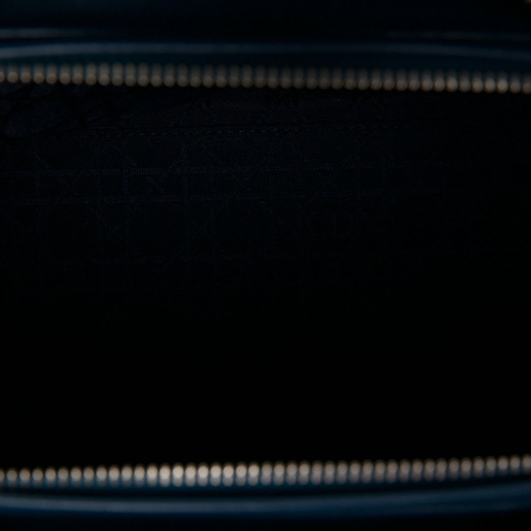 Dior Sac à main Lady Dior Cannage Grand Cuir d'agneau Bleu – vue 4 – GABY PARIS