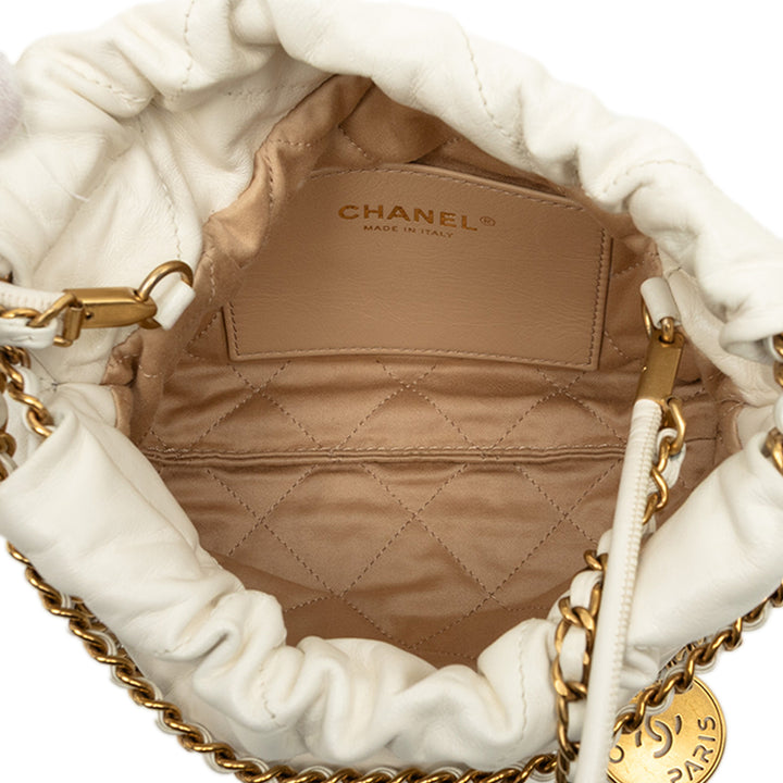 Chanel brillant 22 Hobo Mini Cuir de veau Blanc – vue 4 – GABY PARIS