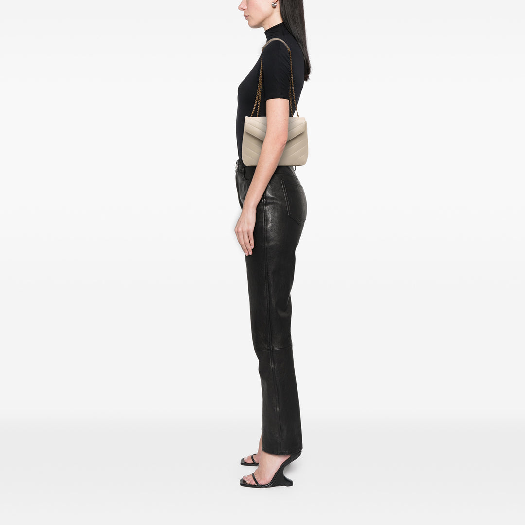 Saint Laurent Small Matelasse Cuir de veau Monogram LouLou Sac bandoulière