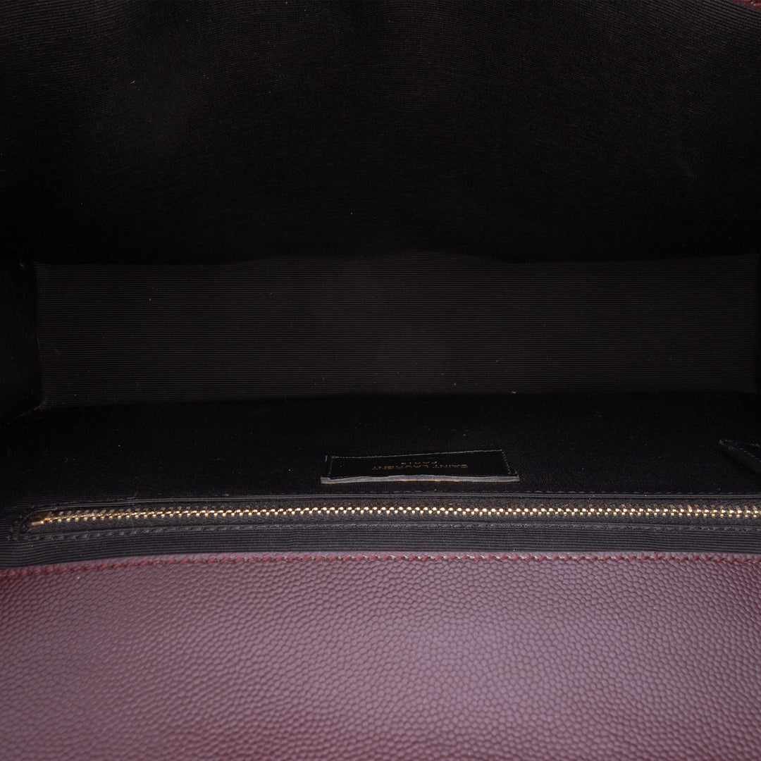Chevron Grain de Poudre Sac enveloppe Grand Monogram Rouge