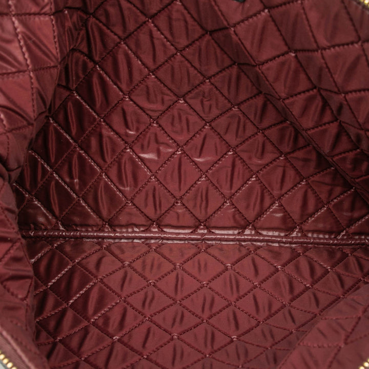 Chanel Matelassé Surpiqué Zippé Pochette Grand Cuir de veau