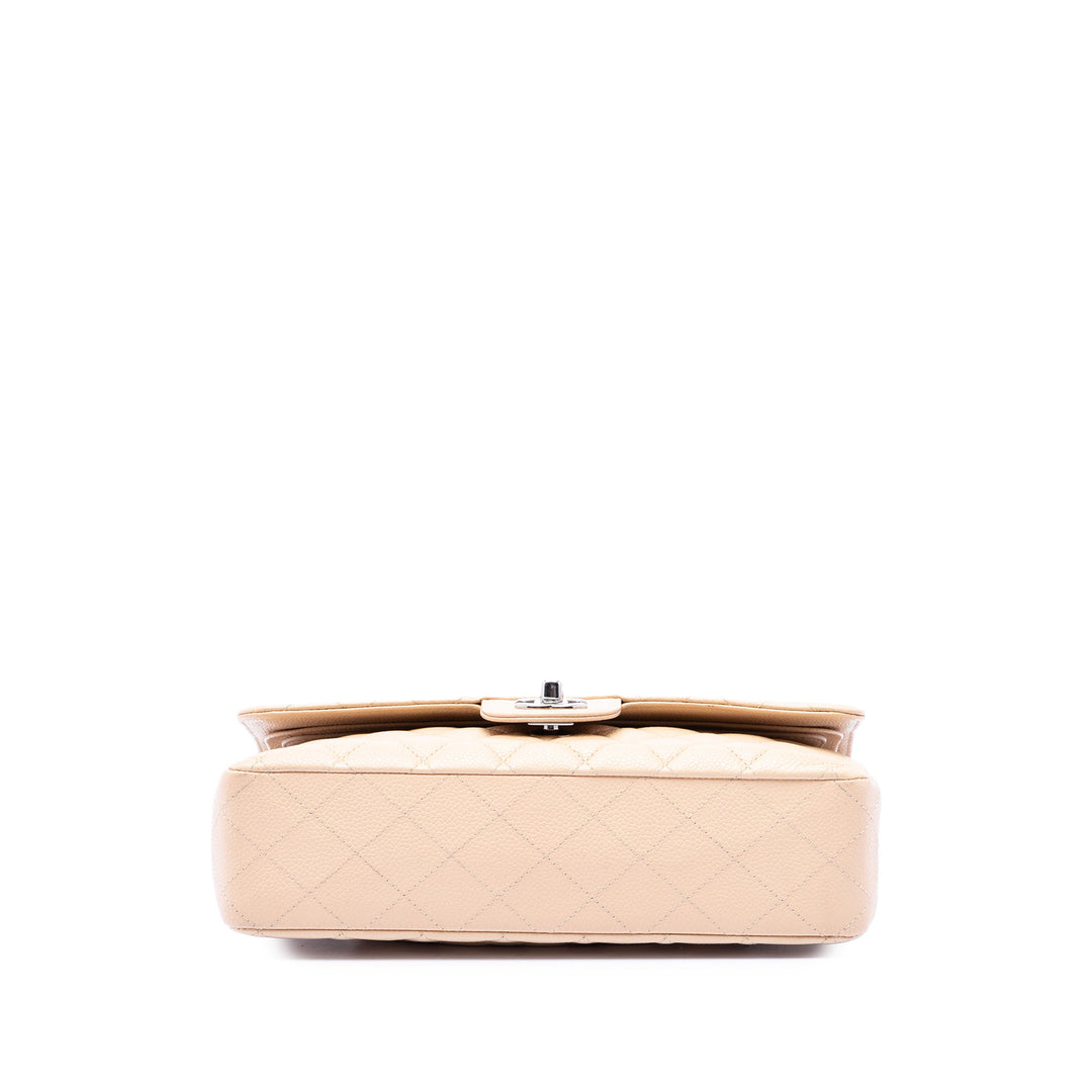 Chanel Classic Double rabat Moyen Cuir caviar Beige – vue 3 – GABY PARIS