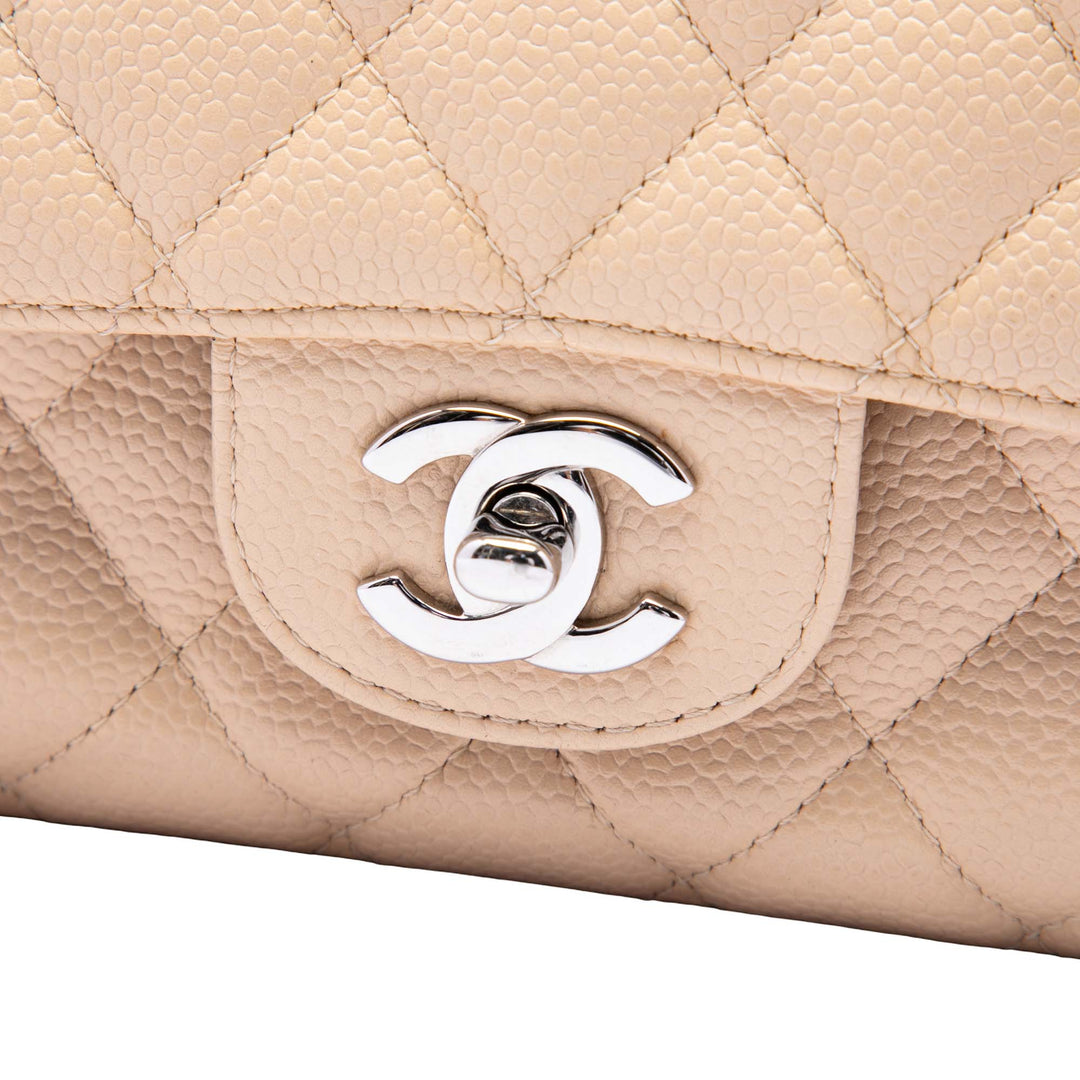 Chanel Classic Double rabat Moyen Cuir caviar Beige – vue 5 – GABY PARIS
