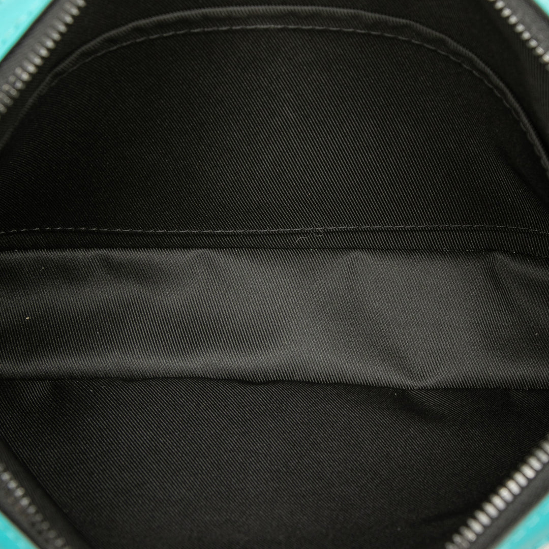 Louis Vuitton Trio Messenger Monogram Eclipse Gris – vue 4 – GABY PARIS