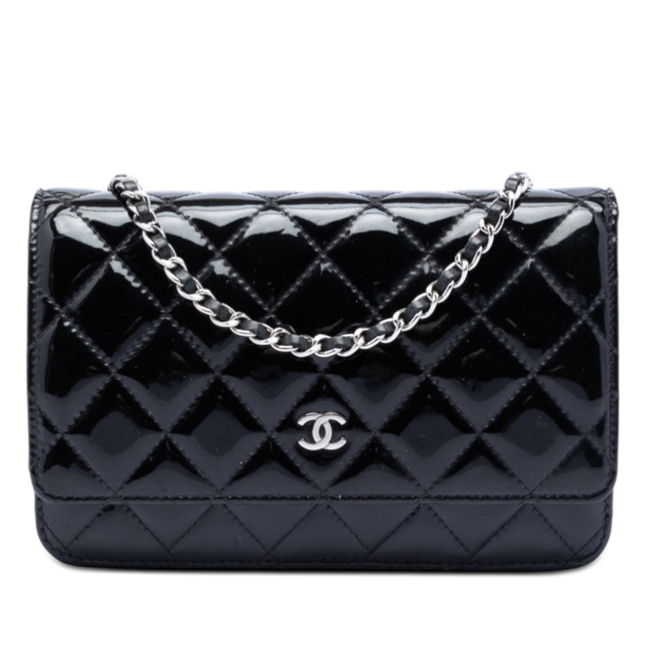 Chanel CC Matelassé Cuir verni Wallet on Chain