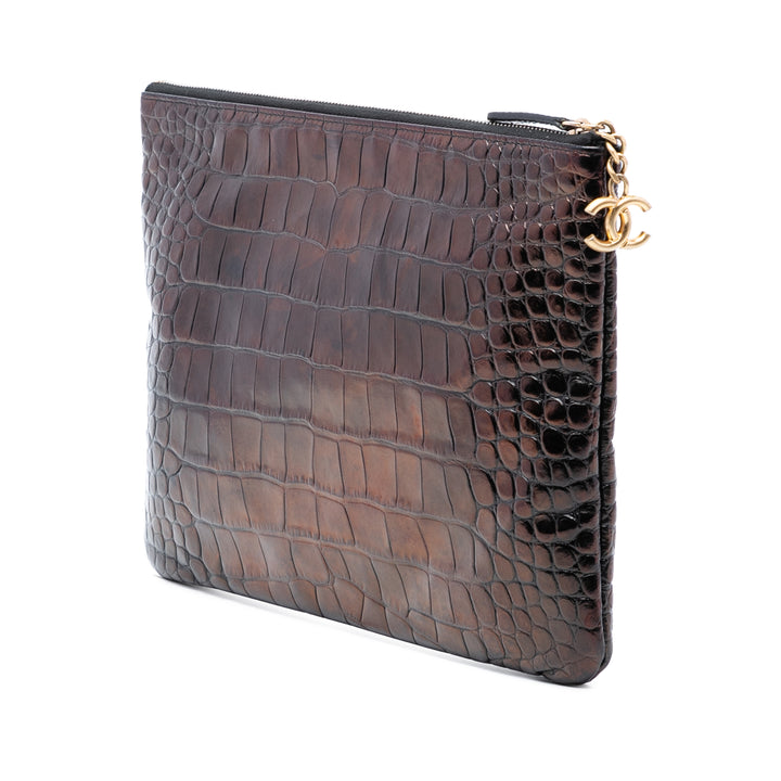 Chanel Medium Croc embossé Cuir de veau Mademoiselle Gabrielle Signature Pochette