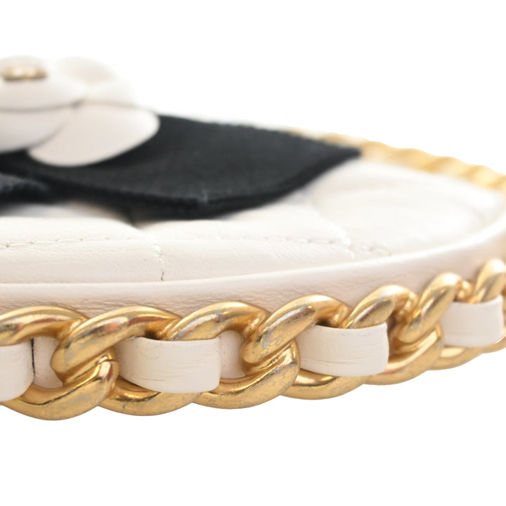 Chanel Mini Cuir d’agneau Rond Camellia Pochette