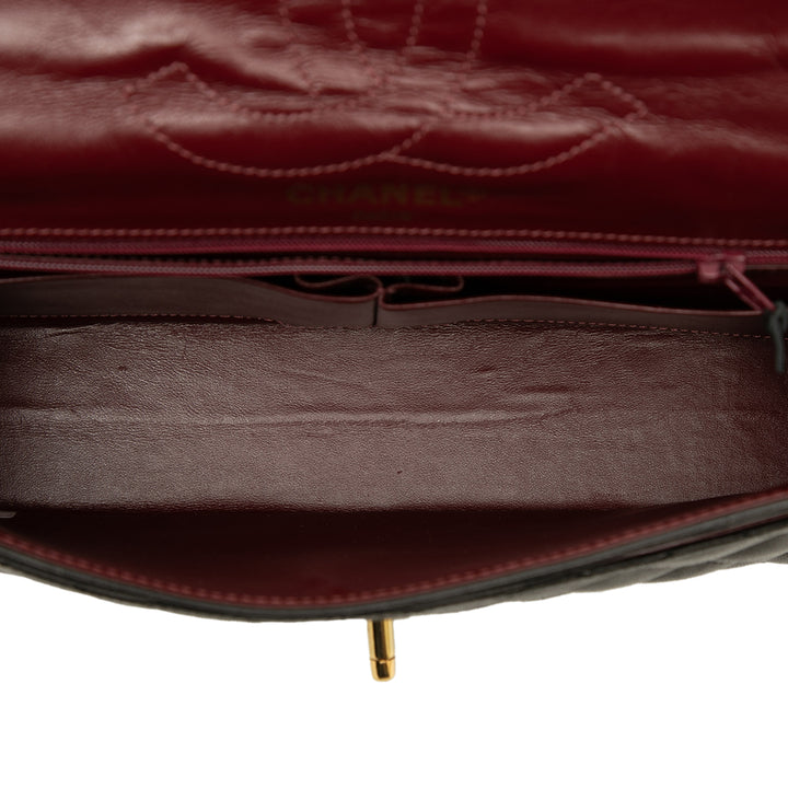 Chanel Édition limitée Paris CC Matelassé Double rabat Moyen Cuir d'agneau Noir – vue 4 – GABY PARIS