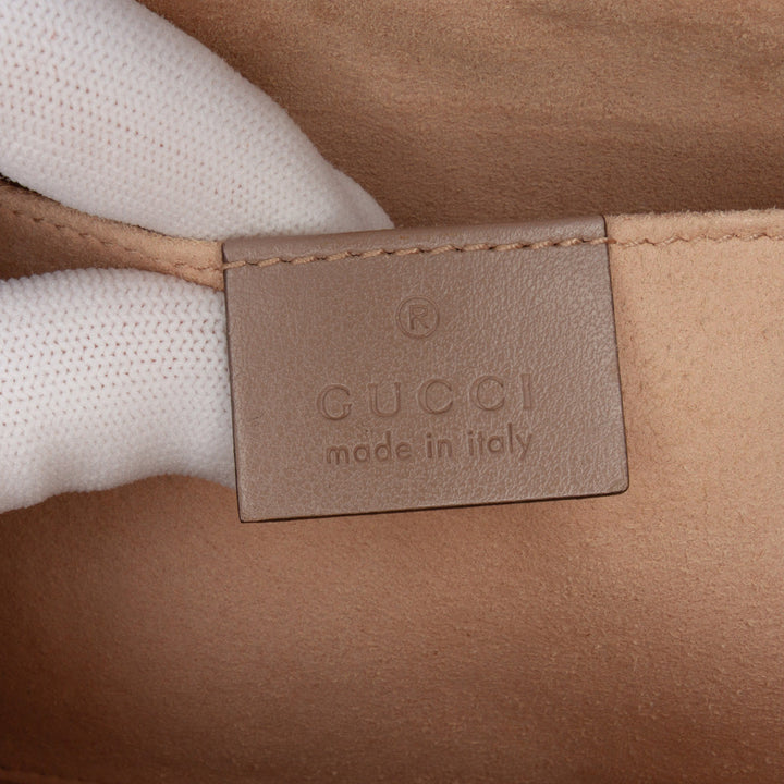 Gucci Small GG Marmont Matelasse Cuir Sac porté croisé Marron