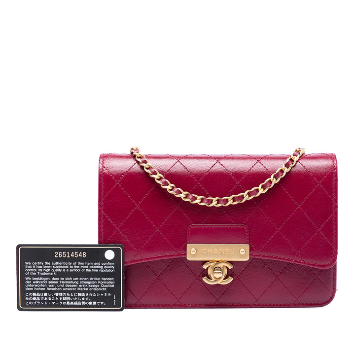 Chanel Surpiqué Cuir de chèvre Golden CC Wallet on Chain
