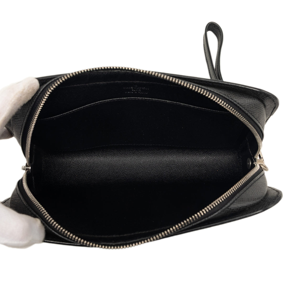 Louis Vuitton Taiga Pochette Baikal