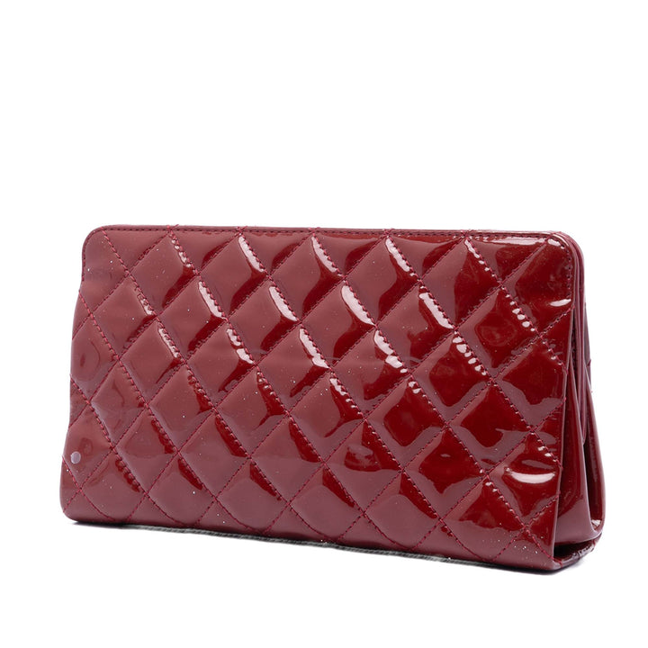 Chanel CC Matelassé Cuir verni Timeless Pochette