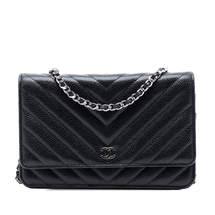 Chanel CC Chevron Caviar Wallet on Chain